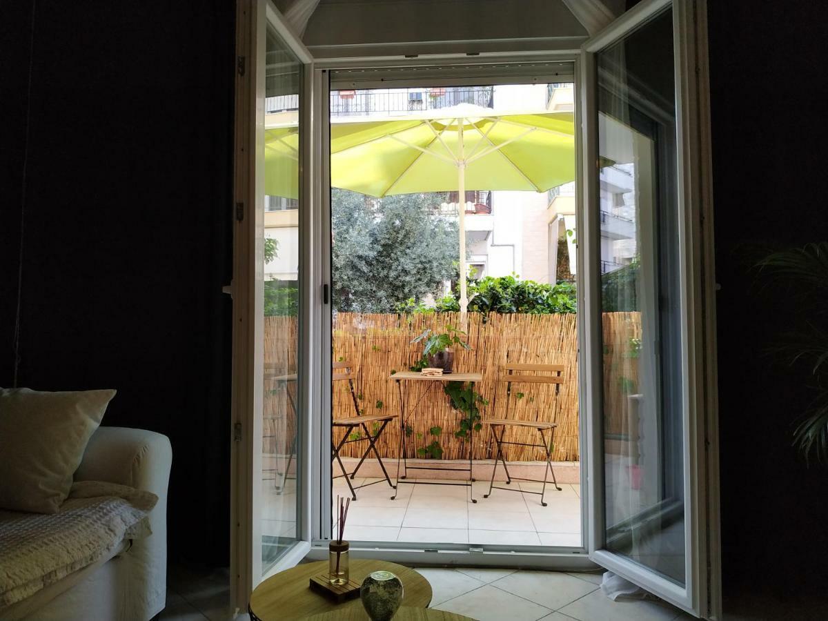 Bright Steps From The Sea Appartement Thessaloniki